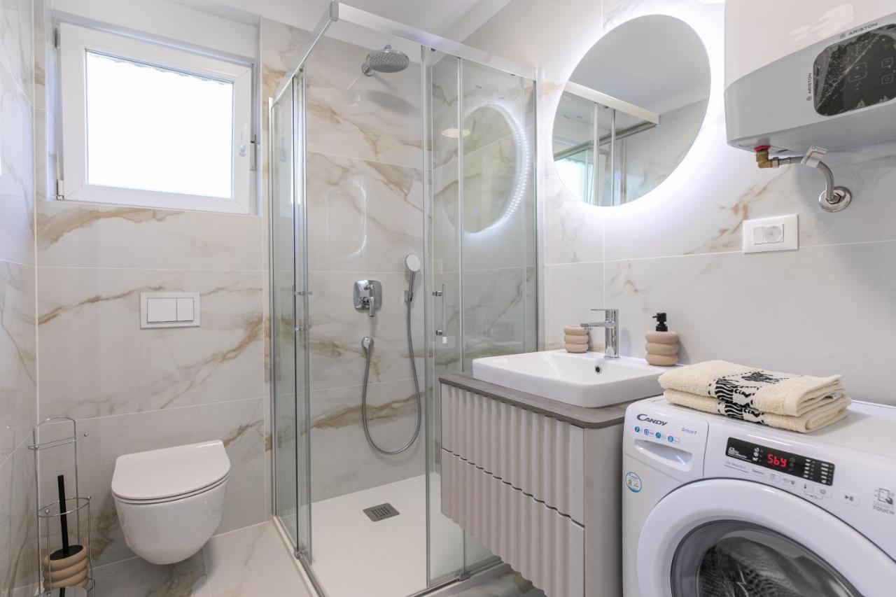 Apartman Suzi Пула Екстериор снимка