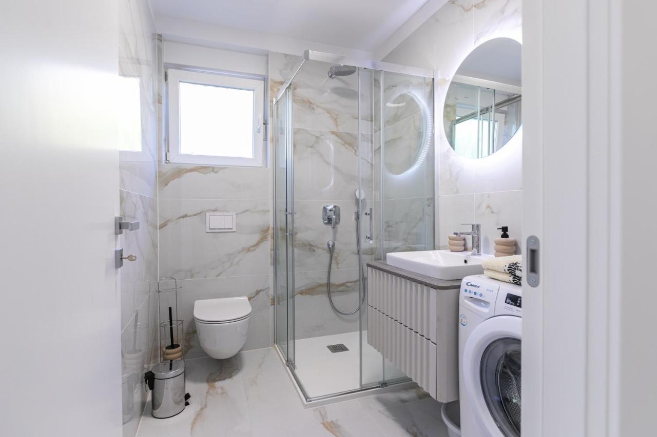 Apartman Suzi Пула Екстериор снимка
