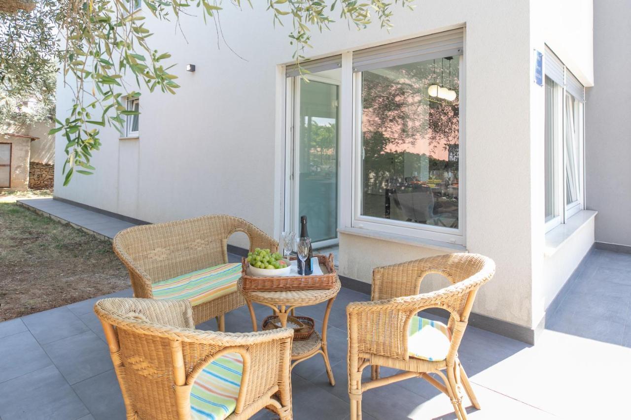 Apartman Suzi Пула Екстериор снимка