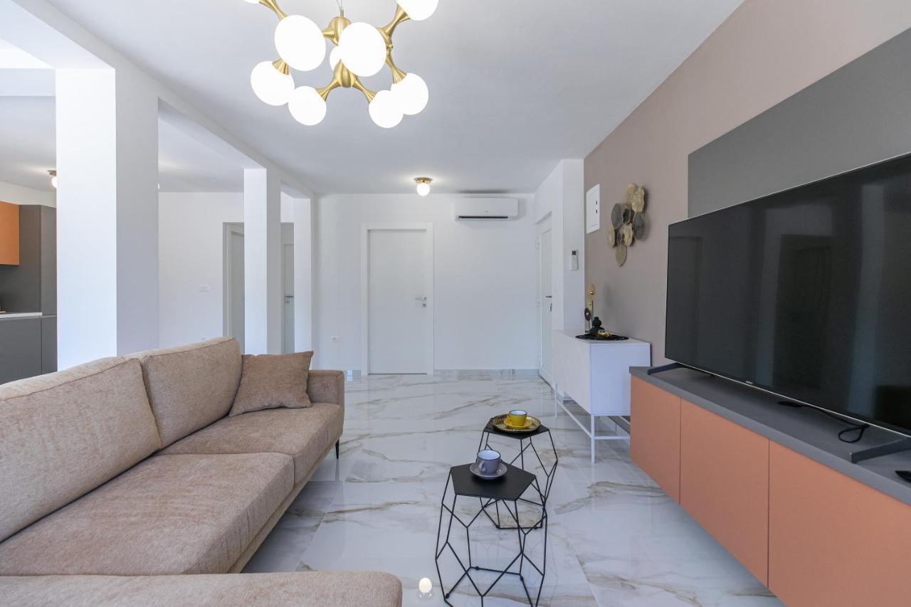 Apartman Suzi Пула Екстериор снимка